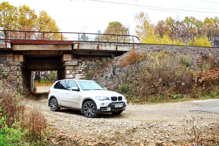 Прокат автомобиля BMW X5 (БМВ X5) в Минске от «Лимбери»