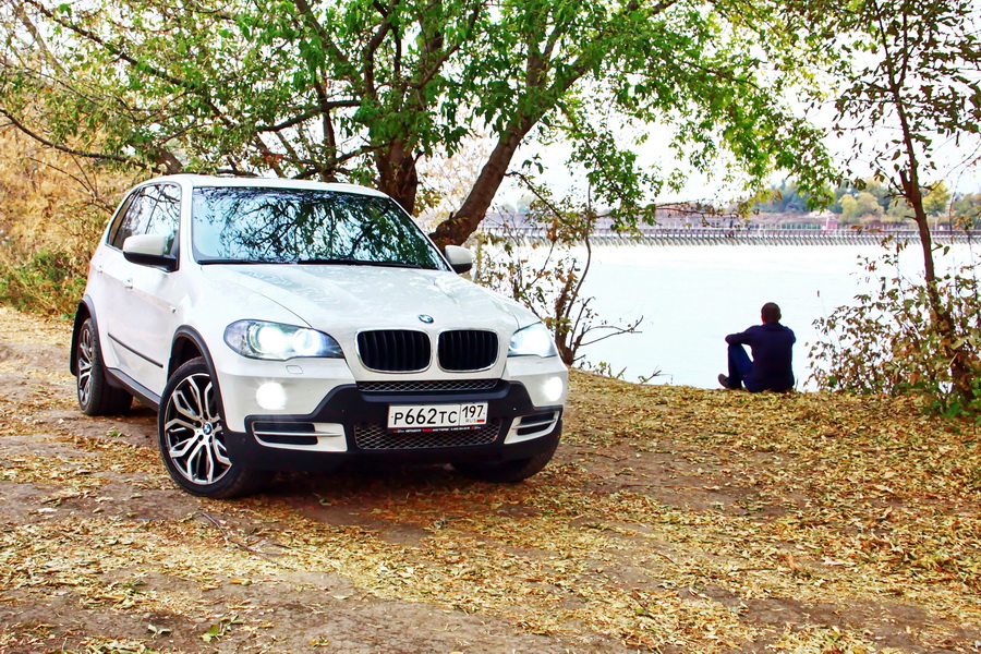 Прокат автомобиля BMW X5 (БМВ X5) в Минске от «Лимбери»